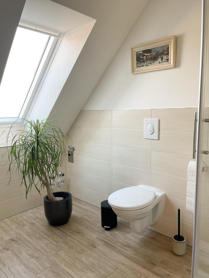 Ferienwohnung Kamrath mit wunderschönem Ausblick Neuruppin Exterior foto